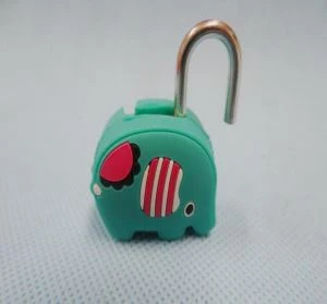 Cartoon Bear Doll Pvc Drop Lim Lock Cover Nøkkeldeksel